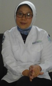 Dr Jenni