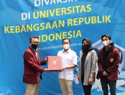 Arif Hamid Rahman Tinjau Vaksinasi di Universitas Kebangsaan Republik Indonesia