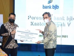 bjb GreatPeople Peduli Serahkan Bantuan untuk Korban Erupsi Gunung Semeru