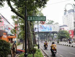Sekda Pastikan Pada Februari tak ada Kabel Melintang di Jalan Ir. H. Juanda