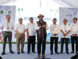 Bersama Pemprov Jabar, bank bjb Salurkan Kredit Mesra di Medan