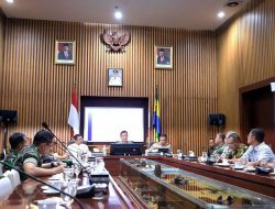 Tedy Rusmawan Usul Pembentukan Satgas Darurat Penanganan Sampah