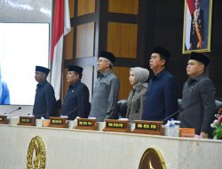 Rapat Paripurna Penandatanganan KUA-PPAS TA 2024 dan Raperda Penyelesaian Tuntutan Kerugian Daerah