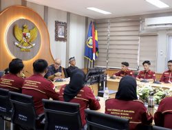 Edwin Senjaya Paparkan Fungsi Pengawasan Dewan Dihadapan BPM Unpas Bandung