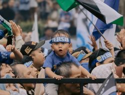 Pawai Kemenangan Persib, Kota Bandung Lautan Biru!