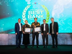 bank bjb Sabet Dua Penghargaan pada Acara 21st Infobank-MRI Banking Service Excellence 2024