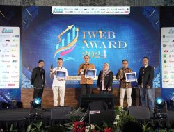 Berperan Aktif Dukung Pengembangan UMKM, Bank bjb Raih Penghargaan Terbaik dari IWEB