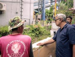 Walikota Bandung Ingatkan Warga yang Tinggal di Pinggir Sungai Segera Pindah