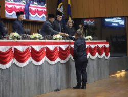 Perubahan AKD Fraksi PDI Perjuangan dan Fraksi PKS Diumumkan pada Rapat Paripurna