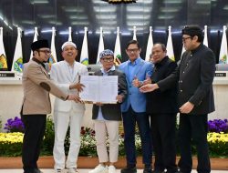 Paripurna DPRD Jawa Barat Resmi Sahkan Ranperda APBD Jabar 2026