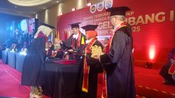 Tiga Figur Publik Warnai Wisuda XXII Gelombang II Tahun Akademik 2024–2025 USB YPKP