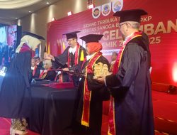 Tiga Figur Publik Warnai Wisuda XXII Gelombang II Tahun Akademik 2024–2025 USB YPKP