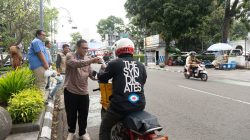 Di Ramadan 1447 H, PT Pos Properti Indonesia Bagikan 600 Paket Takjil