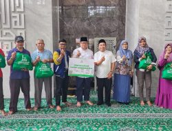 BAZNAS Jabar Salurkan 40 Paket Munggahan dan Bantuan Operasional Masjid As Salam Dago