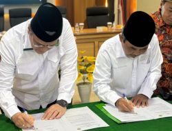 BAZNAS dan Kanwil Kemenag Jabar Teken MoU Penguatan Pengelolaan ZIS dan Dana Sosial Keagamaan