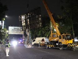 Satpol PP Perketat Penertiban dan Antisipasi Reklame yang Membahayakan