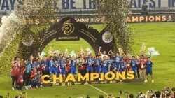Tak Bisa Sembunyikan Rasa Haru, Farhan: Persib Bandung Ukir Sejarah Melalui Hattrick Juara