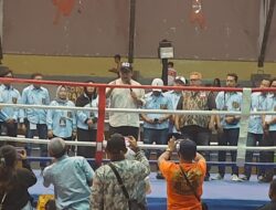 Penuh Semangat, Farhan Buka Secara Resmi GRIB Jaya Bandung Boxing Camp 2026 Piala Wali Kota
