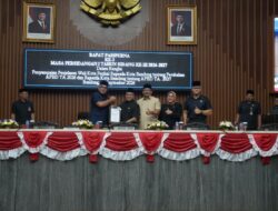 Rapat Paripurna DPRD, Wali Kota Sampaikan Penjelasan Raperda APBD Perubahan 2026 dan APBD 2027